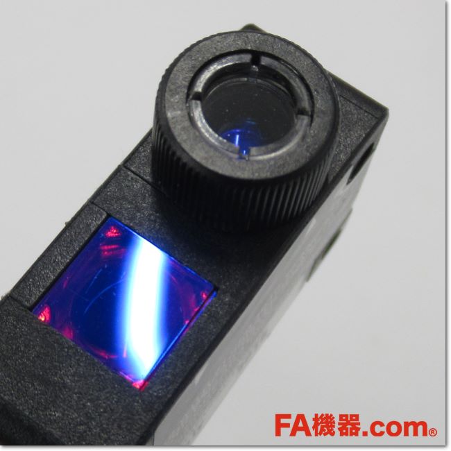 李鎖林　キーエンスLV-NH32 2個 Sensor head, Spot Reflective, Adjustable beam spot - LV-NH32