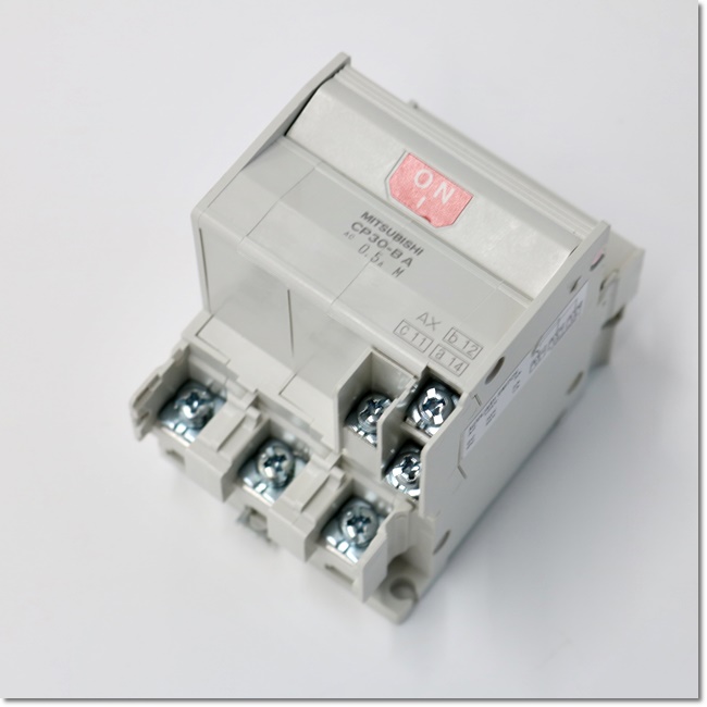 FA機器ドットコム / CP30-BA 3P 2-M 0.5ACP30-BA 3P 2-M 0.5A
