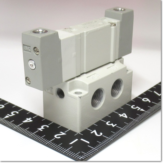 VFR3540-4DZ-03 エアバルブ SMC 5ポートソレノイドバルブVFR3000シリーズ 空気用 2位置ダブル DIN形ターミナル 管接続口径Rc3⁄8 VFR3240-4DZ-03