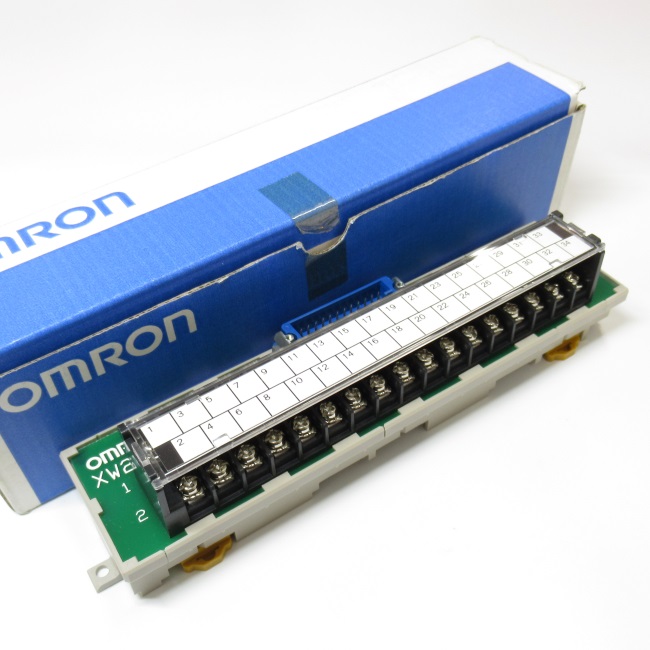 FA機器ドットコム / XW2B-34Y5 コネクタ端子台変換ユニット (OMRON