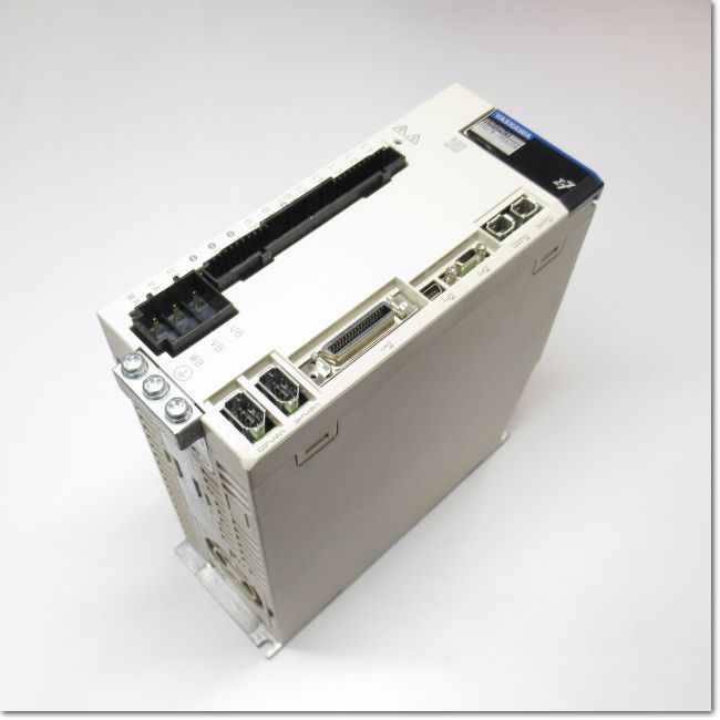 FA機器ドットコム / SGD7W-1R6A20A サーボパック AC200V 0.2kW (安川