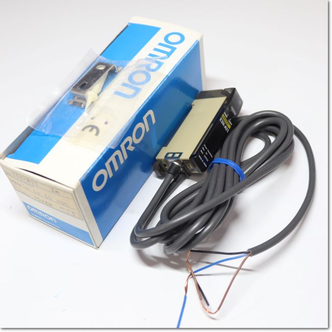 FA機器ドットコム / E3X-A11 ファイバアンプ 2m (OMRON) | FA機器