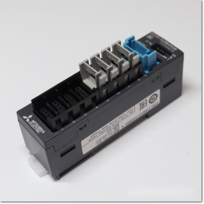 FA機器ドットコム / CL2X8-D1C3V センサコネクタ(e-CON)タイプDC24V 