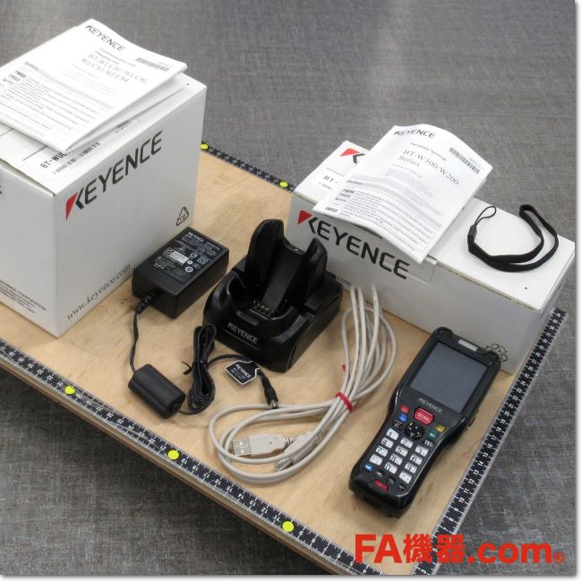 KEYENCE BT-WUC8U ハンディターミナル 充電台 キーエンス 楽天市場】□☆キーエンス/KEYENCE BT-W80 シリーズ 通信・充電