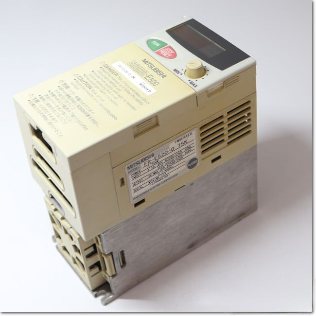 FA機器ドットコム / FR-E520-0.75K インバータ 三相200V(三菱電機