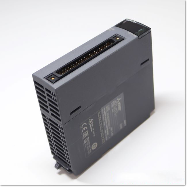 FA機器ドットコム / QX41-S1 DC入力ユニット プラスコモンタイプ 32点 