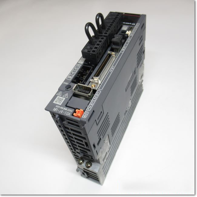 FA機器ドットコム / MR-J4-10A サーボアンプ AC200V 0.1kW 汎用