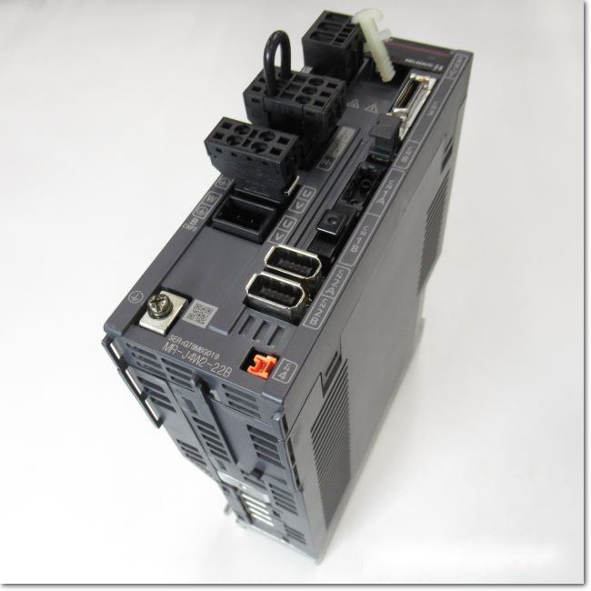 FA機器ドットコム /MR-J4W2-22B サーボアンプ AC200V 0.2kW SSCNETIII