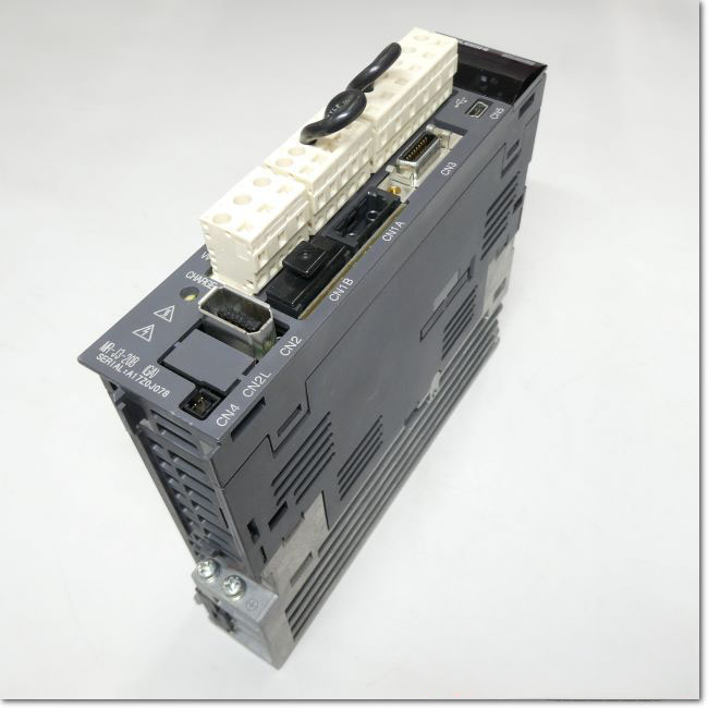 三菱サーボパックMR-J3-20B □新品 送料無料□ 未使用⁄新品 MR-J3-20B サーボアンプ ◇6ヶ月