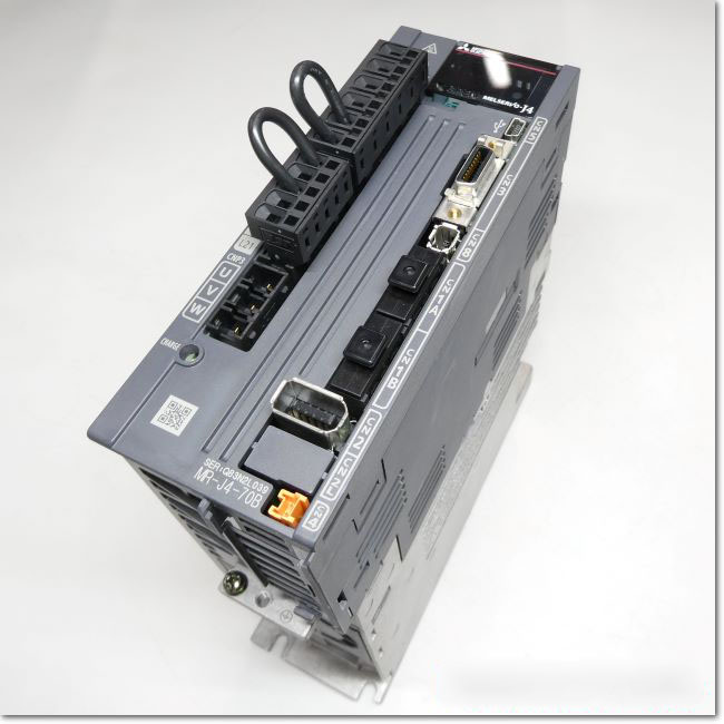 FA機器ドットコム / MR-J4-70B サーボアンプ AC200V 0.75kW SSCNETIII