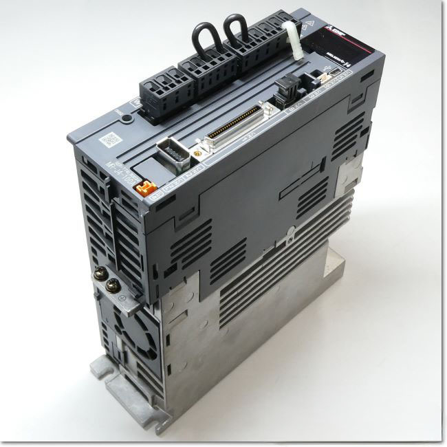FA機器ドットコム / MR-J4-100A サーボアンプAC200V 1.0kW 汎用