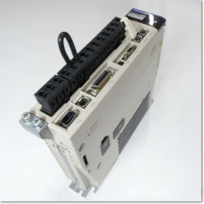 安川電機・Σ ACサーボアンプSGDB-20ADS(2kw) FA機器ドットコム / SGD7S-R90A20A サーボパック AC200V 0.1kW