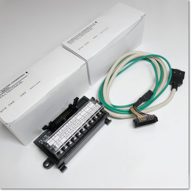 FA機器ドットコム / FA-LTBGTR4CBL10 RS-422/485コネクタ⇔端子台変換