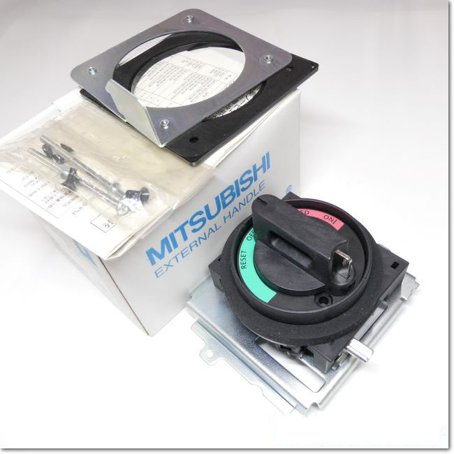 3個セット　型番不明　触媒　2個たっぷり入って　1個中身見えない 3個セット 型番不明 触媒 2個たっぷり入って 1個中身見えない