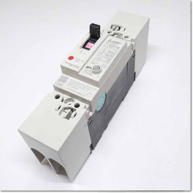 FA機器ドットコム / NV32-SVF 2P 5A 30mA 漏電遮断器 + 端子カバー[TCL-03SV2]付き (三菱電機) | FA ...