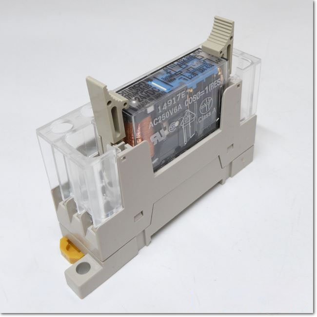 FA機器ドットコム / G7SA-3A1B DC24V セーフティリレー + ソケット