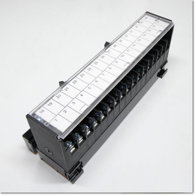 FA機器ドットコム / XC-T34B2 変換端子台 ネジ端子 34極 (KEYENCE