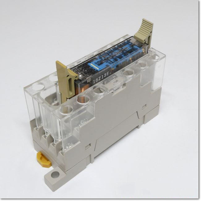 【新品未使用】ソケット G7SA-5A1B 30個 OMRON オムロン G7SA-5A1B P7SA-14F-ND セーフティリレー 24VDC リレー
