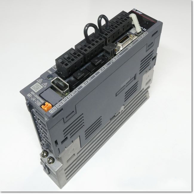 FA機器ドットコム / MR-J4-20B サーボアンプ AC200V 0.2kW SSCNETIII/H