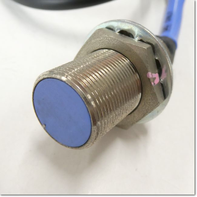 FA機器ドットコム / ED-118M アンプ内蔵型アルミ近接センサ ネジ型M18