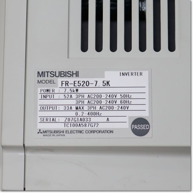 中古 MITSUBISHI INVERTER FR-E520-7.5KN インバータ 三相 200-240V 7.5KW ＜送料別＞(LAHR50206C015) 新品 未使用⁄ FR-E520-7.5K 保証6ヶ月 中古 MITSUBISHI INVERTER FR