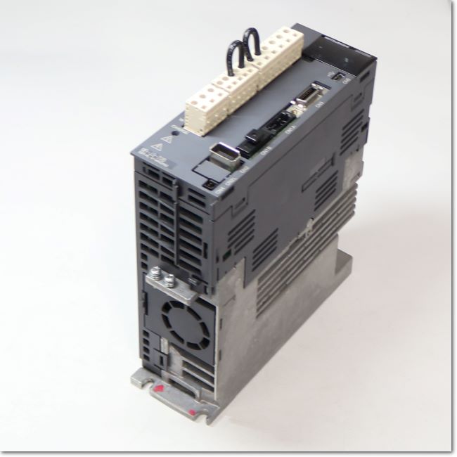 FA機器ドットコム / MR-J3-70B (GA)サーボアンプ AC200V 0.75kW SSCNET