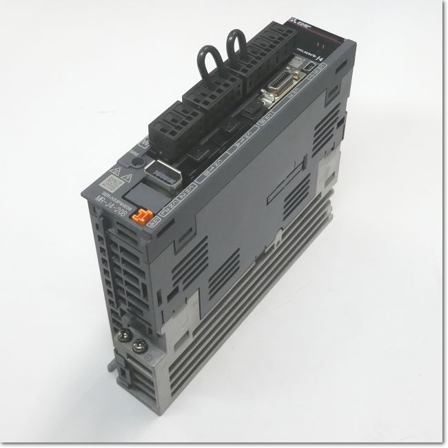 FA機器ドットコム / MR-J4-20B サーボアンプ AC200V 0.2kW SSCNETIII/H