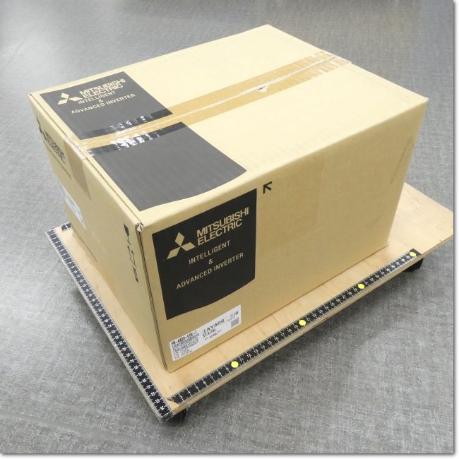FA機器ドットコム / FR-A820-5.5K-1 インバータ 三相200V モニタ出力FM