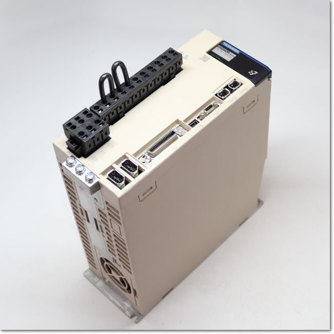 FA機器ドットコム / SGD7W-1R6A20A サーボパック AC200V 0.2kW (安川