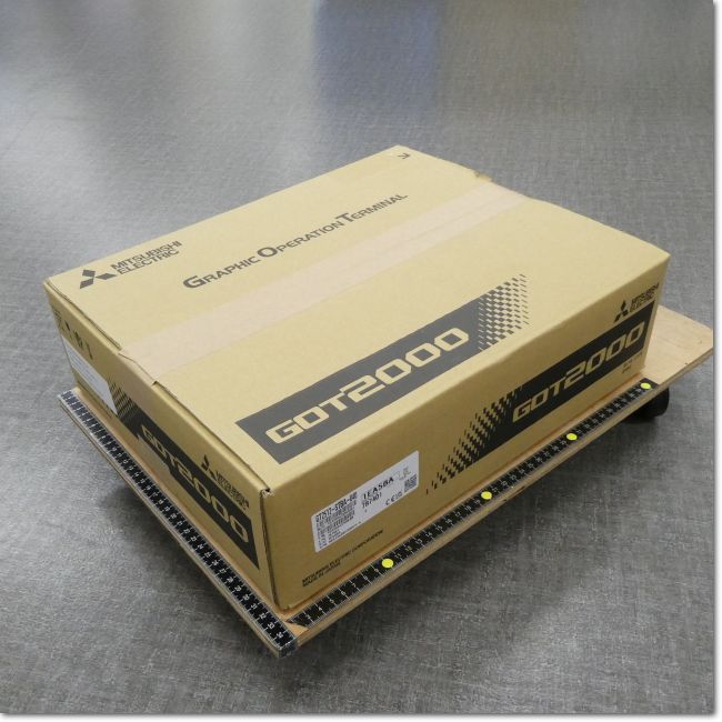 三菱電機 - 三菱電機　タッチパネル　GT2512-STBA GT2512-STBA Features Human Machine Interfaces MELHMI-GOT