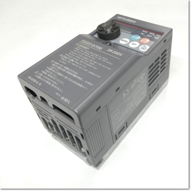 三菱電機 FR-D720-0.1K : -fr-d720-0.1kの中古品・新品・未使用