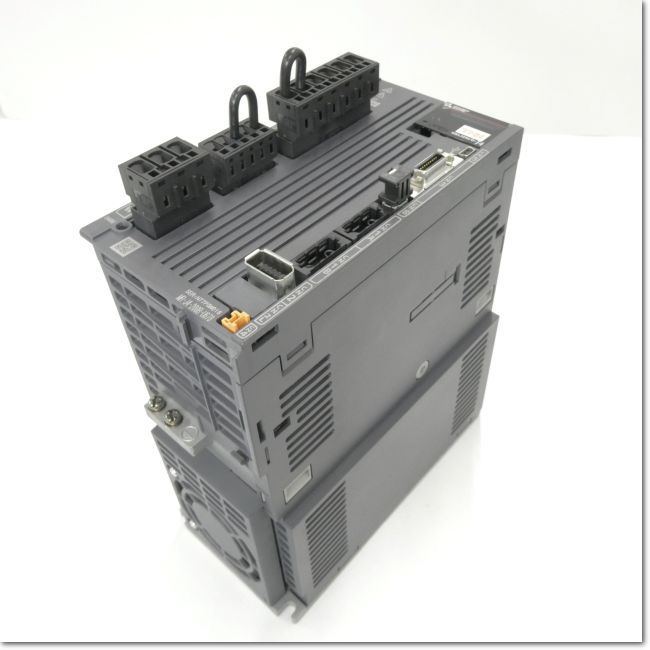 FA機器ドットコム / MR-J4-200B-U678 サーボアンプ AC200V 2kW SSCNET