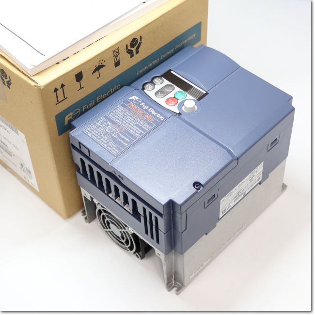 富士電機 FRN3.7C2S-2J 3.7KW 3相200V FRENIC-Mini 標準形インバーター