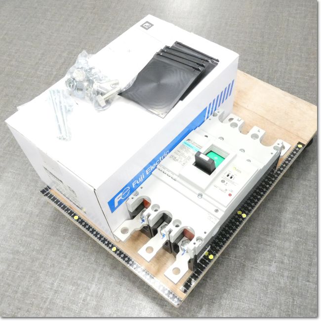 FA機器ドットコム / EW400EAG-3P300 3P 300A 100/200/500/1000mA 漏電 