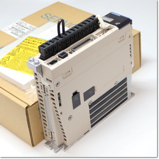 FA機器ドットコム / SGD7S-1R6A00A サーボパック 三相200V 0.2kW