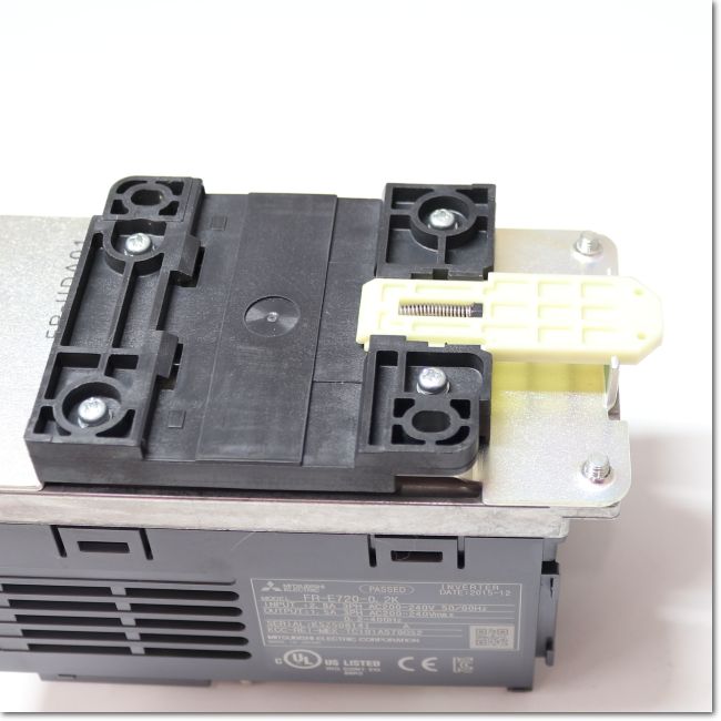 FA機器ドットコム / FR-E720-0.2K インバータ 三相200V + DINレール