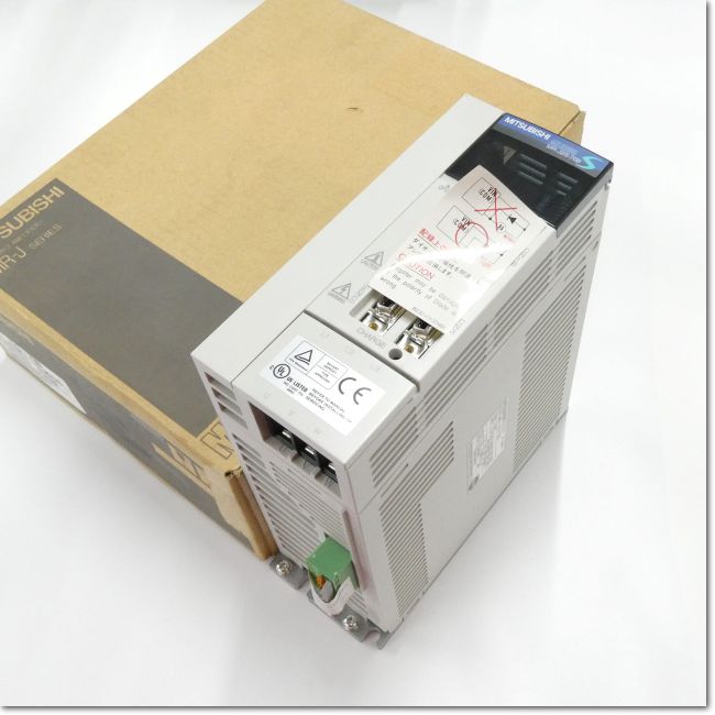MR-J2S-70B 未使用 元箱ありサーボ 【管理91101 s92500】 サーボアンプ