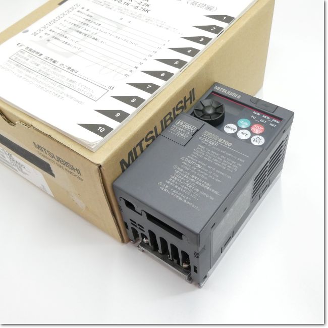 FA機器ドットコム / FR-E720-0.2K インバータ 三相200V + DINレール
