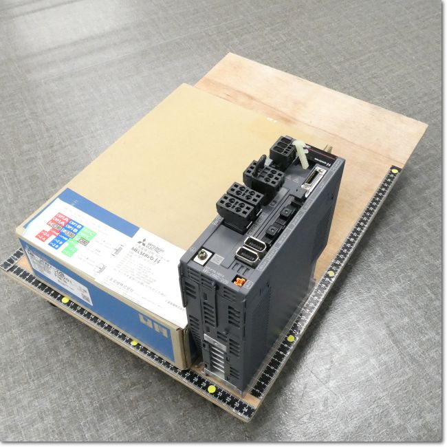 FA機器ドットコム / MR-J4W2-22B サーボアンプ AC200V 0.2kW SSCNETIII