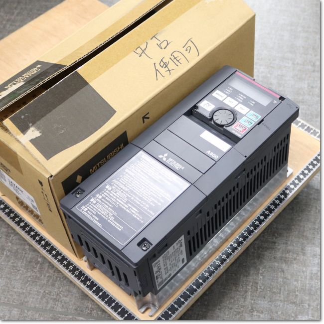 新品東京発☆代引可MITSUBISHI⁄ 三菱 インバーター FR-E520