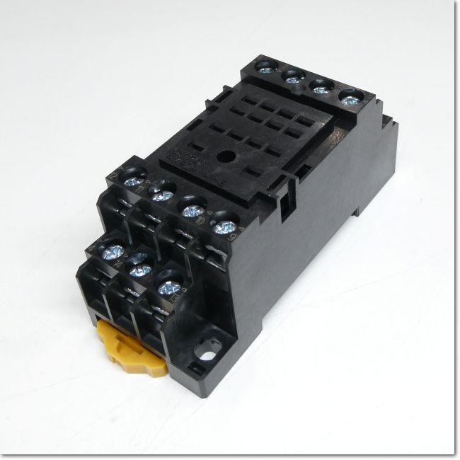 FA機器ドットコム / PYFZ-14-E 角形ソケット 表面接続 14ピン (OMRON