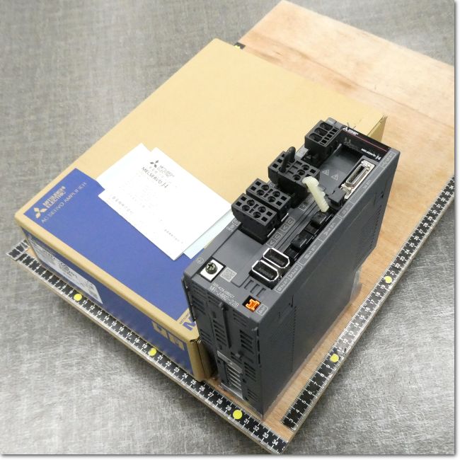 FA機器ドットコム / MR-J4W2-22B サーボアンプ AC200V 0.2kW SSCNETIII