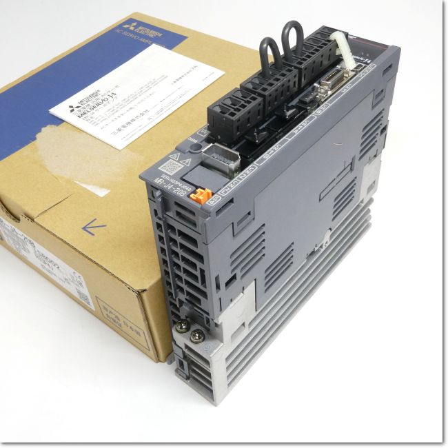 FA機器ドットコム / MR-J4-20B サーボアンプ AC200V 0.2kW SSCNETIII/H