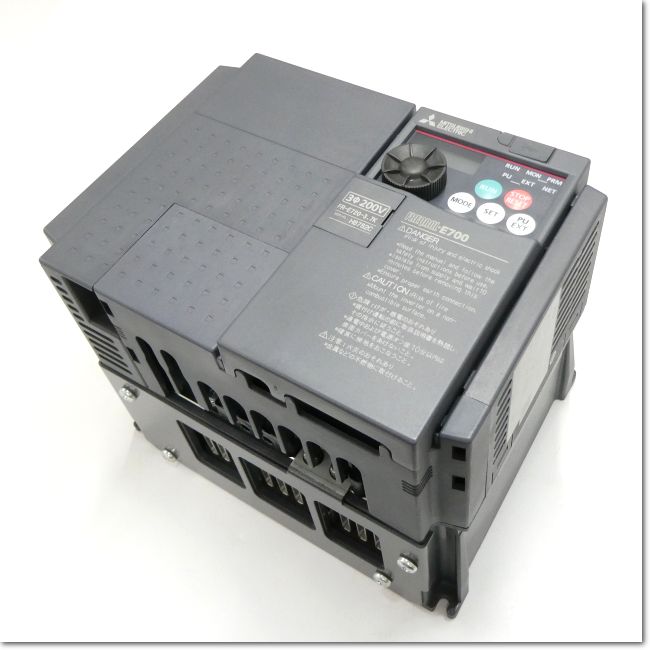 【未開封・新品】インバーター
発電機 IEG900BG-M 楽天市場】インバータ ノイズ（車・バイク）の通販
