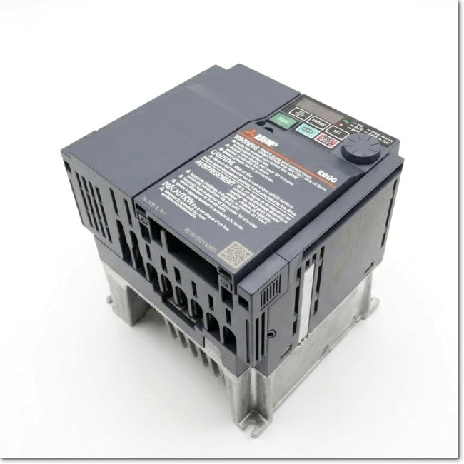 FR-E820-3.7K-1 2023年製 未使用 三菱電機 インバータ 管理番号：312M1