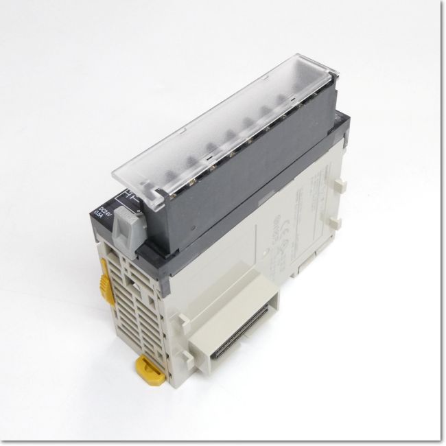 DC12-24V　OMRONトランジスタ出力ユニット CJ1W-OD211 FA機器ドットコム / CJ1W-OD211 トランジスタ出力ユニット 16点 (OMRON