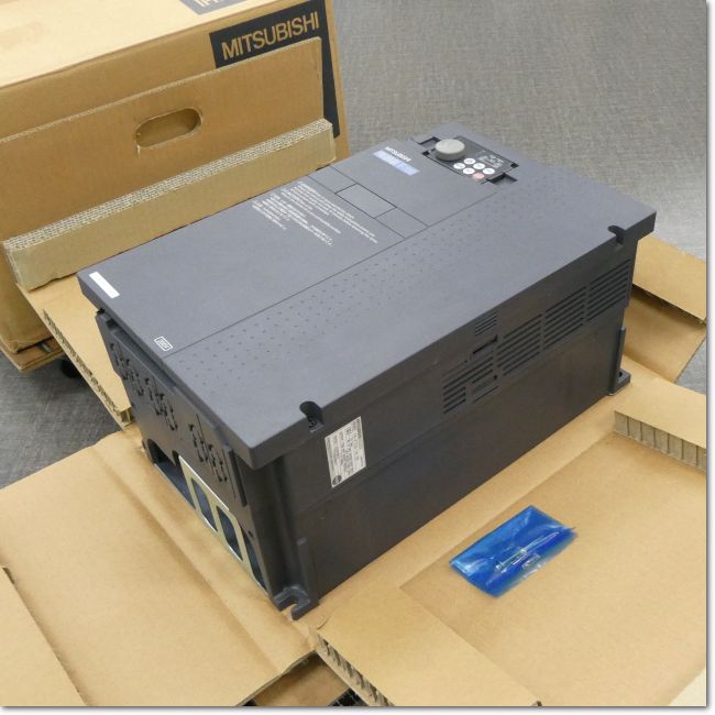 FA機器ドットコム / FR-F720-18.5K インバーター 三相200V (三菱電機