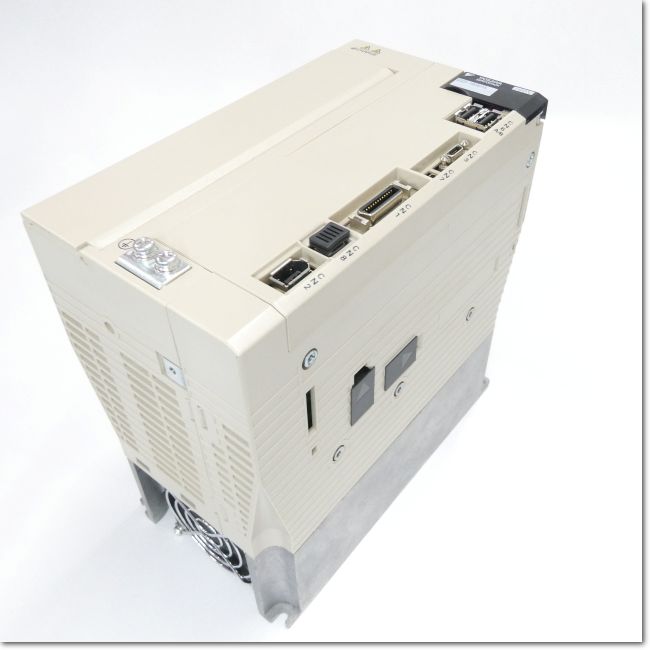 【新品未使用/開封済】安川電機　YASKAWA AO-12 1台 安川電機 | FA機器ドットコム