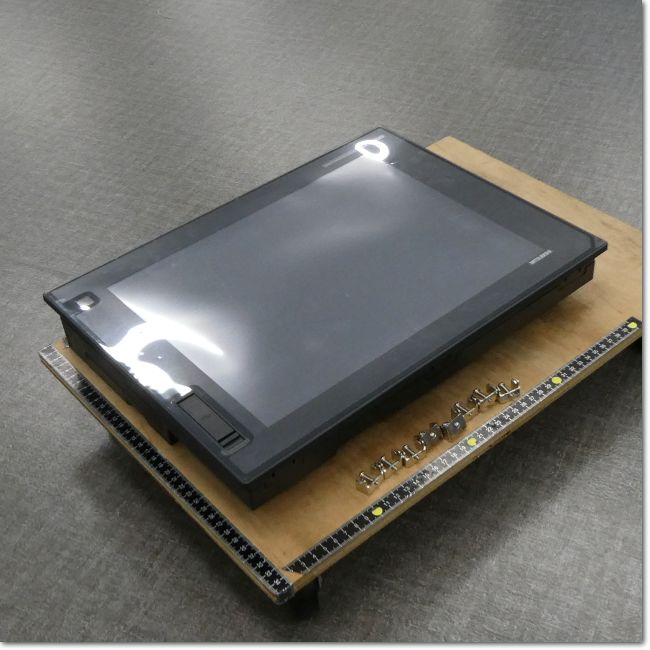 中古・未使用タッチパネル販売 | 在庫品即日発送 | FA機器ドットコム