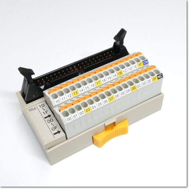 MSX２HBF1XD本体入力出力端子のみ MSX2HBF1XD本体入力出力端子のみ SONY MSX2 HB-F1XD Retro game